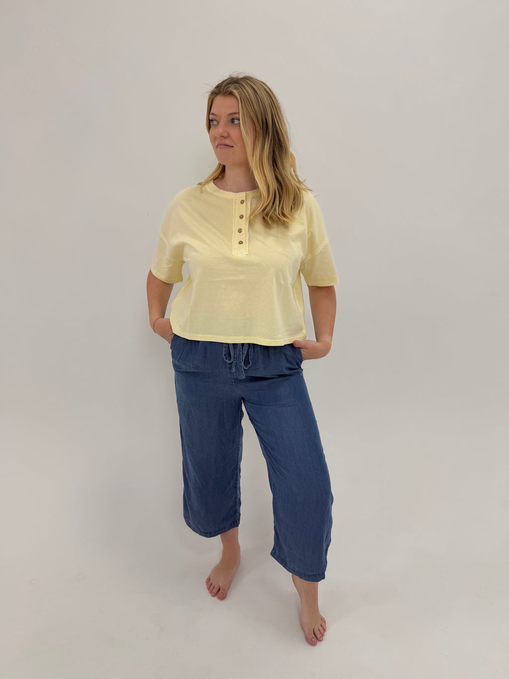 Sunny Tee