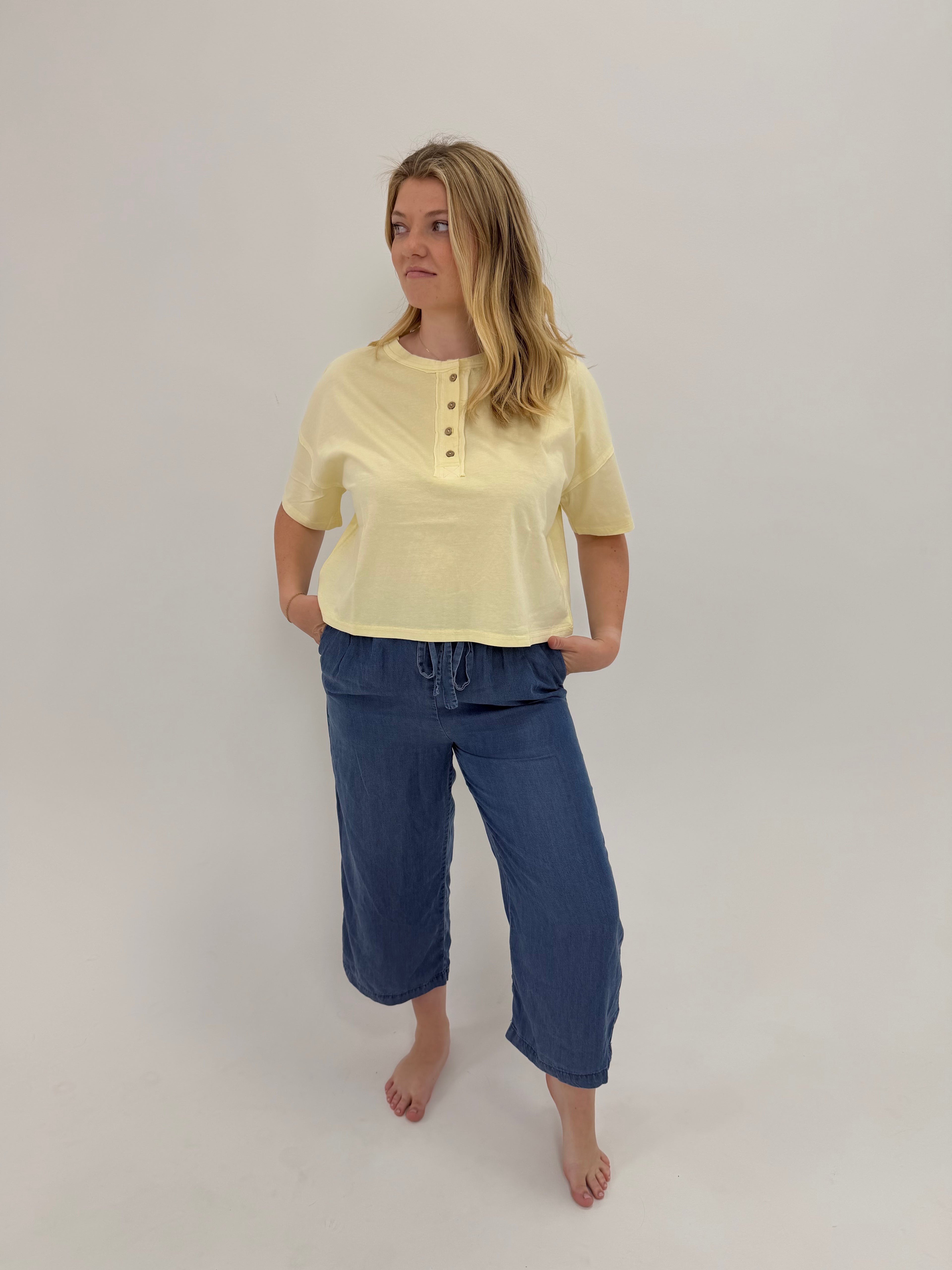 Sunny Tee