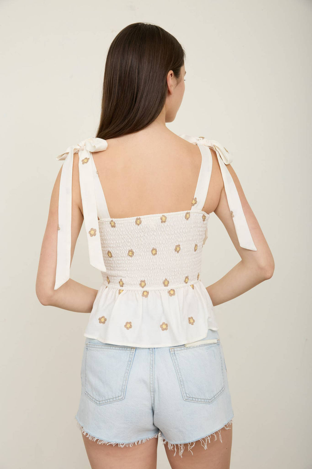 DAISY SMOCKED TIE STRAP TOP