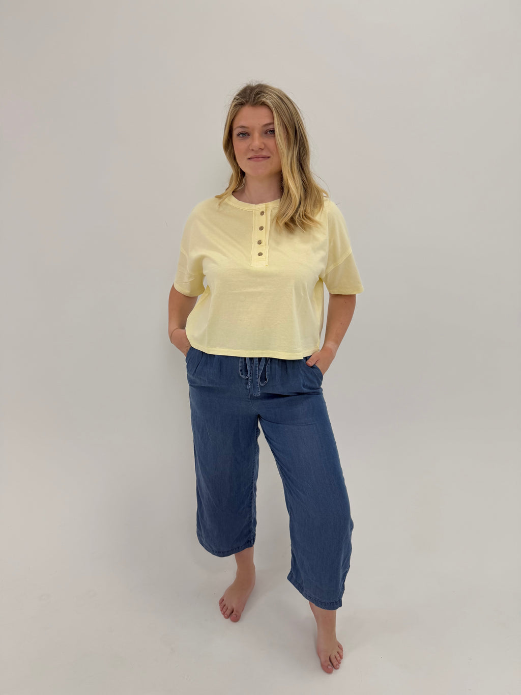 Sunny Tee