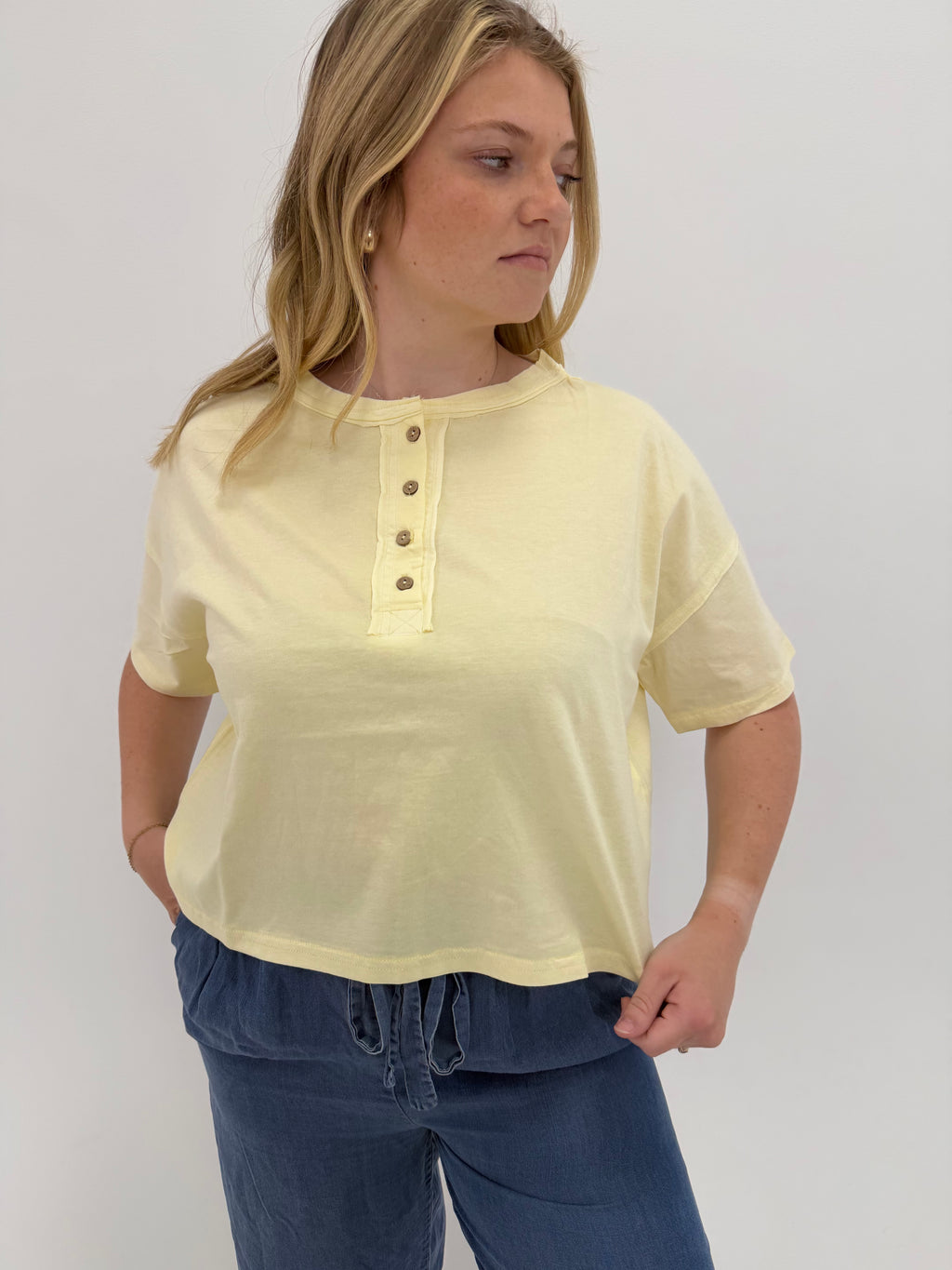 Sunny Tee