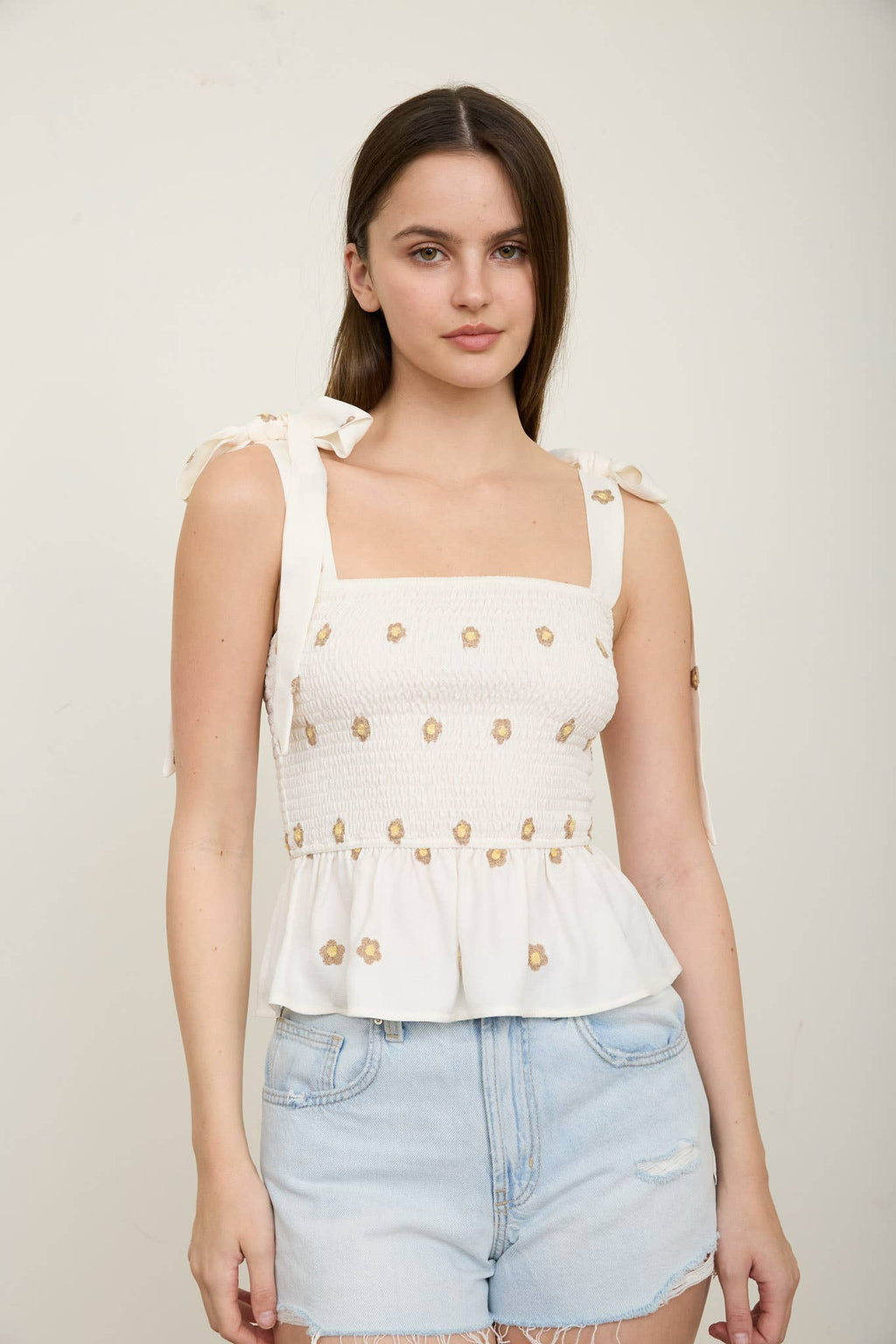 DAISY SMOCKED TIE STRAP TOP